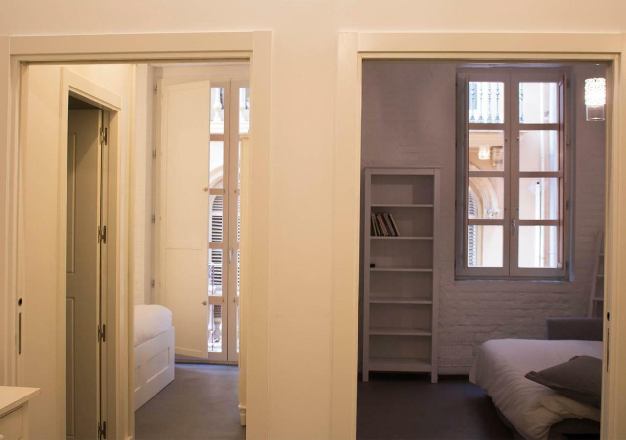 Splendid Houses In Valenza Esterno foto